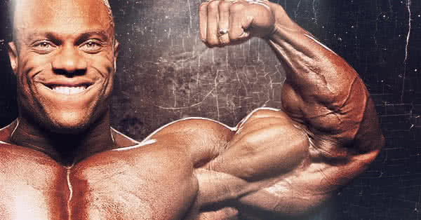 Detaliile fine ale bicepșilor lui Phil sunt vizibile în special în poziția biceps cu fața. Antrenament pentru brațe - Phil Heath